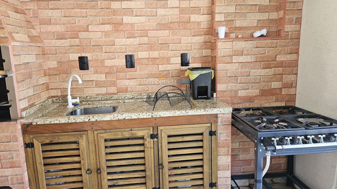 House for vacation rental in Bombinhas (Praia de Zimbros)