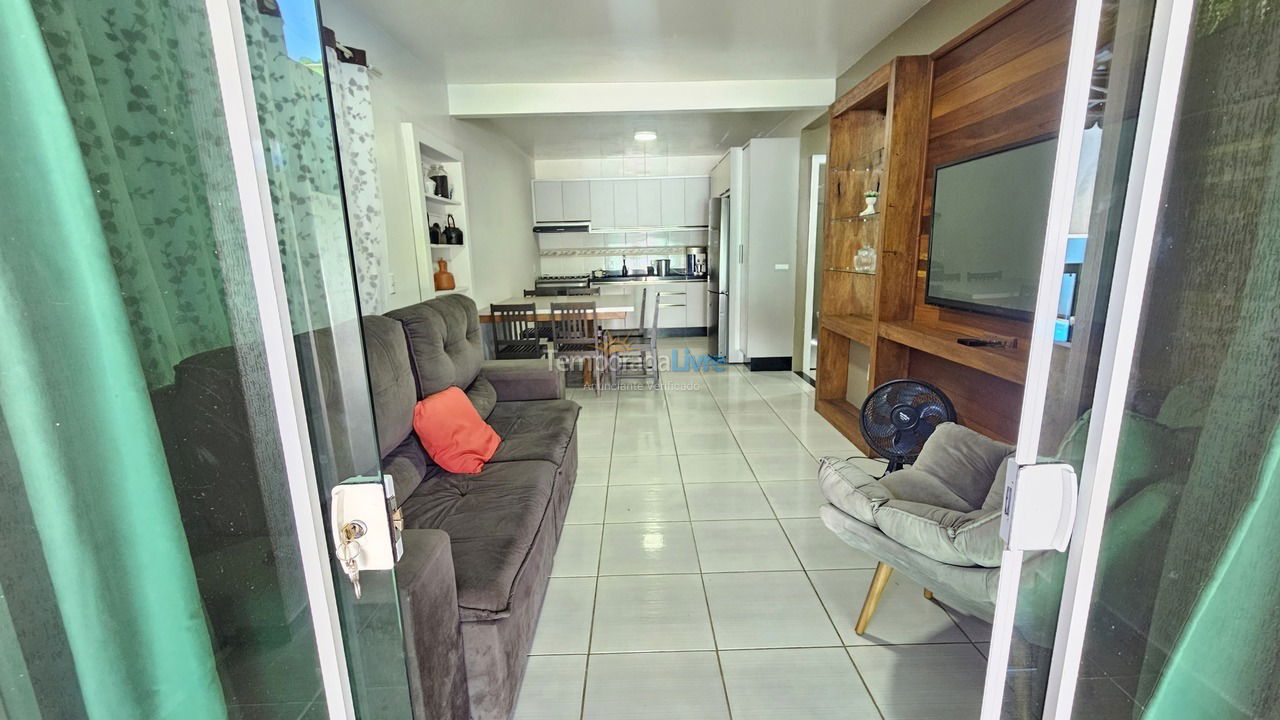 House for vacation rental in Bombinhas (Praia de Zimbros)