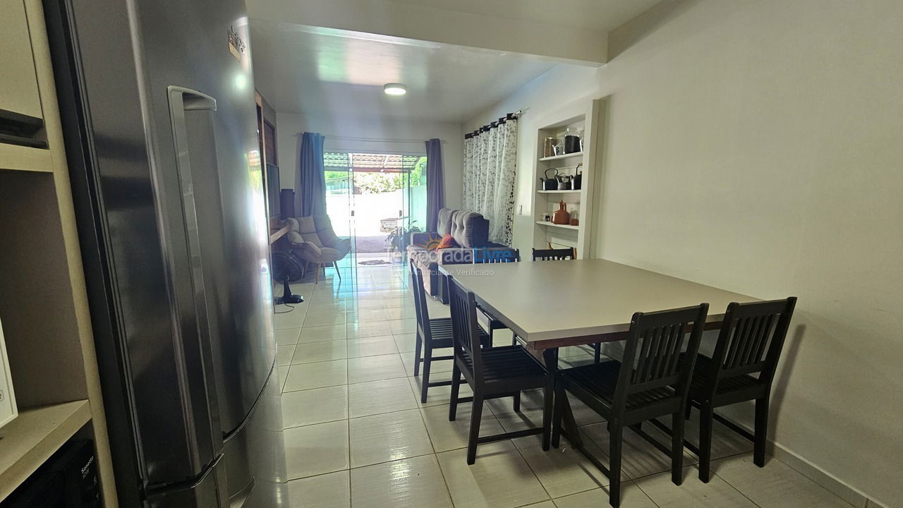 House for vacation rental in Bombinhas (Praia de Zimbros)