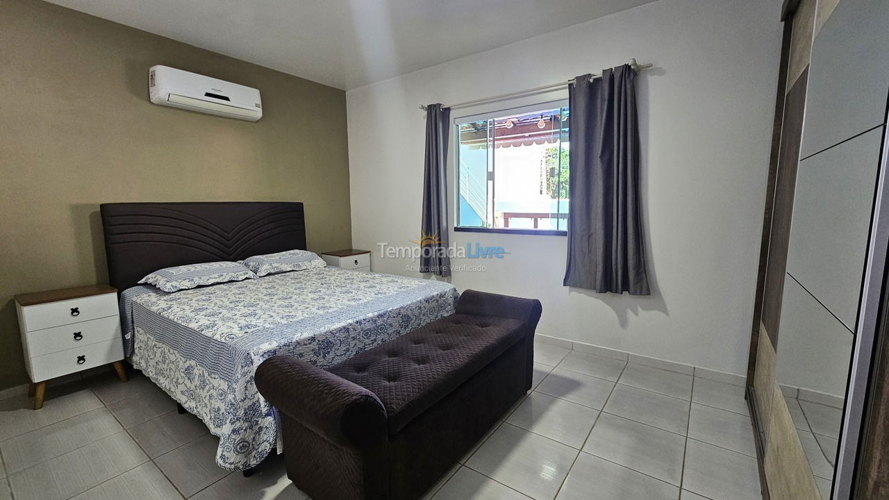 House for vacation rental in Bombinhas (Praia de Zimbros)