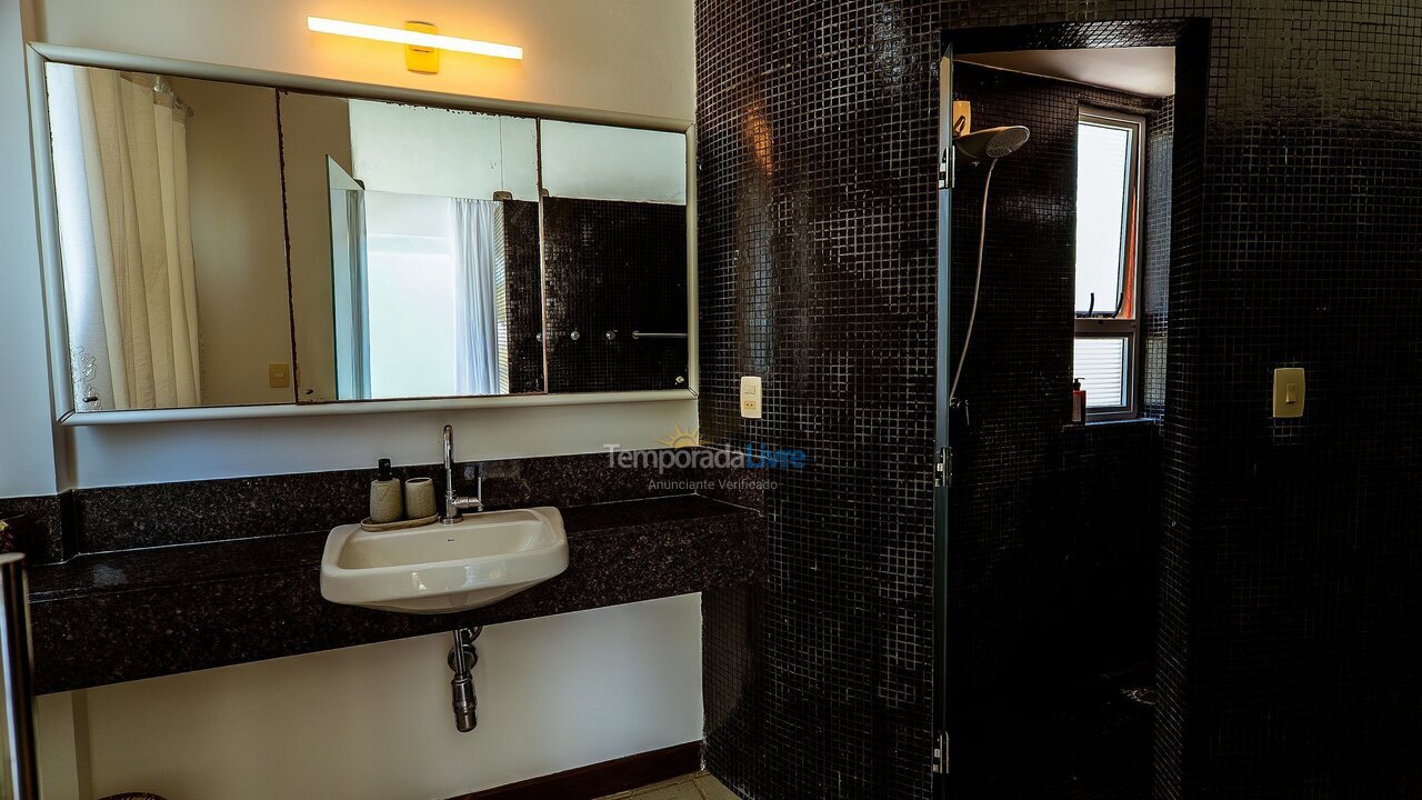 Casa para aluguel de temporada em Camaçari (Praia de Guarajuba)