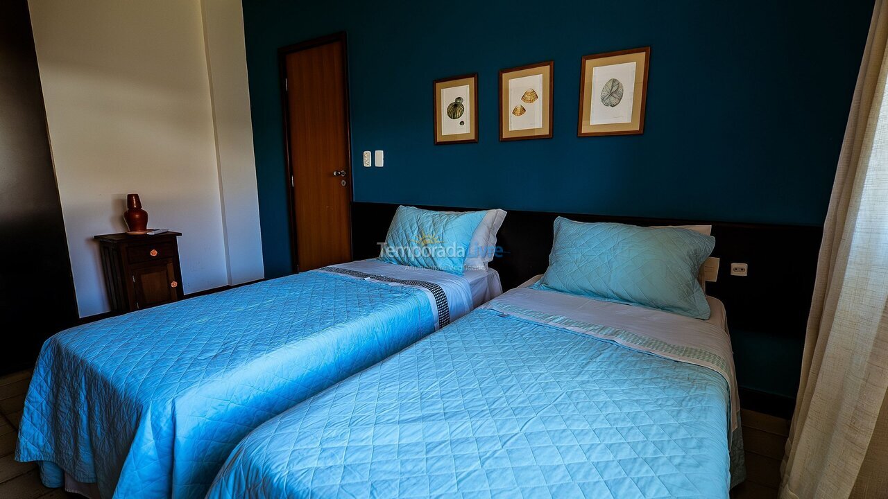 Casa para aluguel de temporada em Camaçari (Praia de Guarajuba)