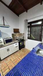 Casa de cedro con piscina