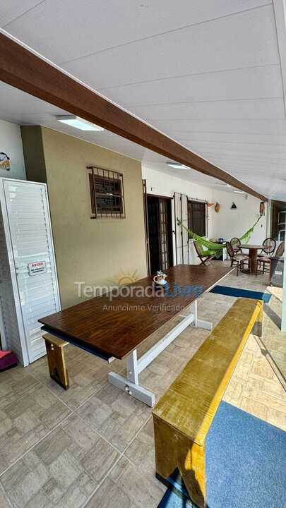 Casa para alquiler de vacaciones em Bombinhas (Canto Grande)