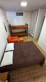 Casa de cedro con piscina