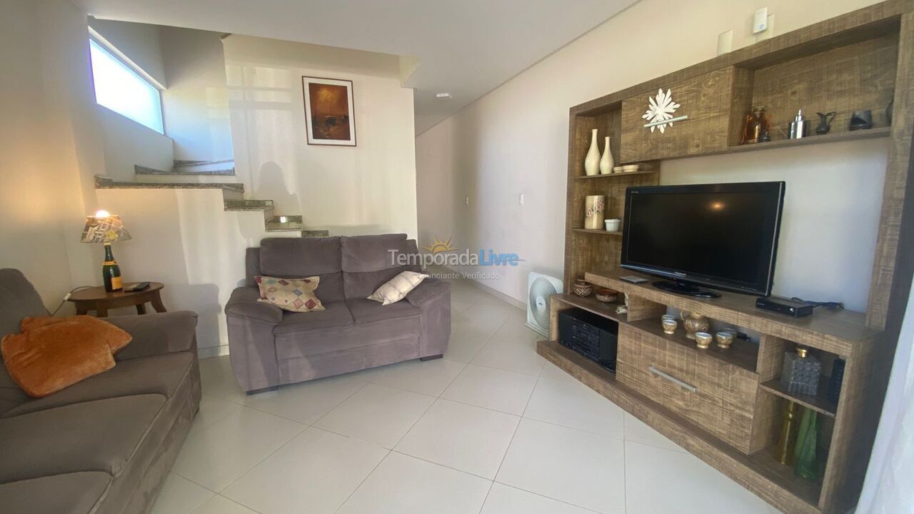 House for vacation rental in Bombinhas (Praia de Zimbros)