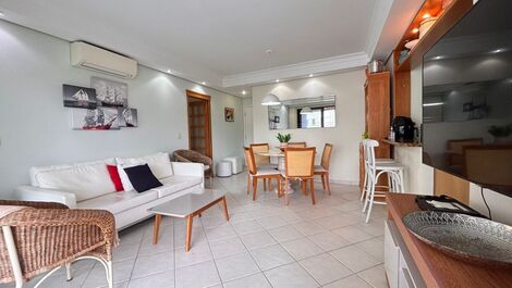 Hermosa propiedad en Riviera de São Lourenço