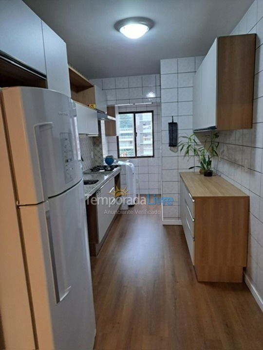 Apartamento para alquiler de vacaciones em Itapema (Meia Praia)