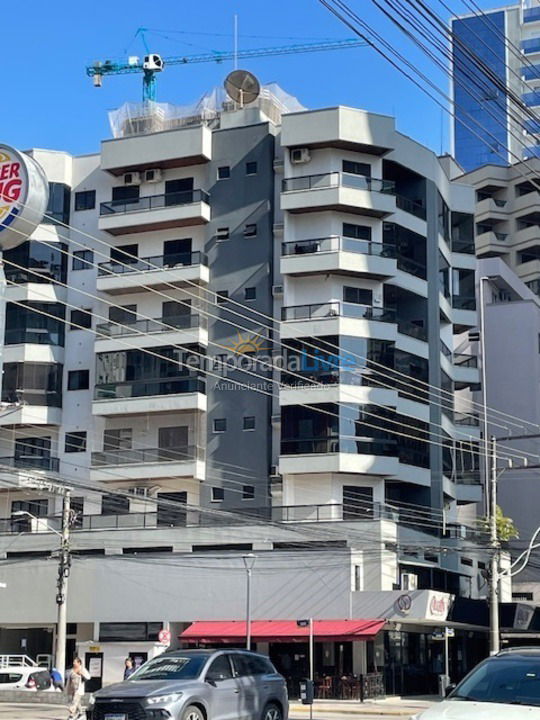 Apartment for vacation rental in Itapema (Meia Praia)