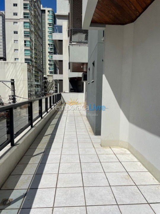 Apartment for vacation rental in Itapema (Meia Praia)