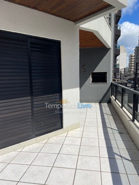 Apartment for vacation rental in Itapema (Meia Praia)