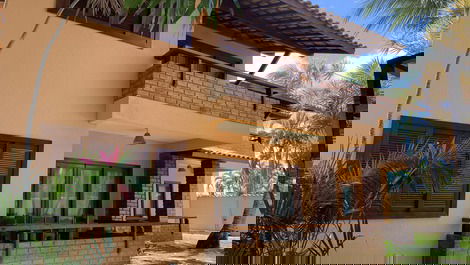 Cond. Princess Isabel, 2 bedrooms, 1 suite, Taperapuan beach front