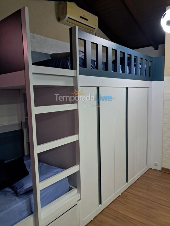 Casa para aluguel de temporada em Florianópolis (Lagoinha)