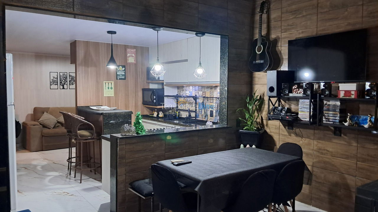 Casa para aluguel de temporada em Florianópolis (Lagoinha)