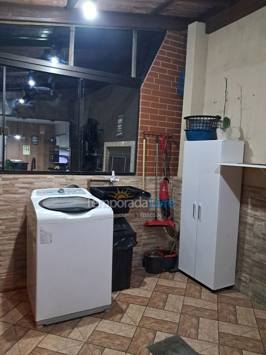 Casa para aluguel de temporada em Florianópolis (Lagoinha)