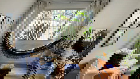 Apartamento frente al mar en Florianópolis para 4 personas con piscina.