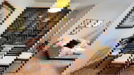 Apartamento frente al mar en Florianópolis para 4 personas con piscina.