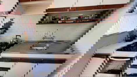 Apartamento frente al mar en Florianópolis para 4 personas con piscina.