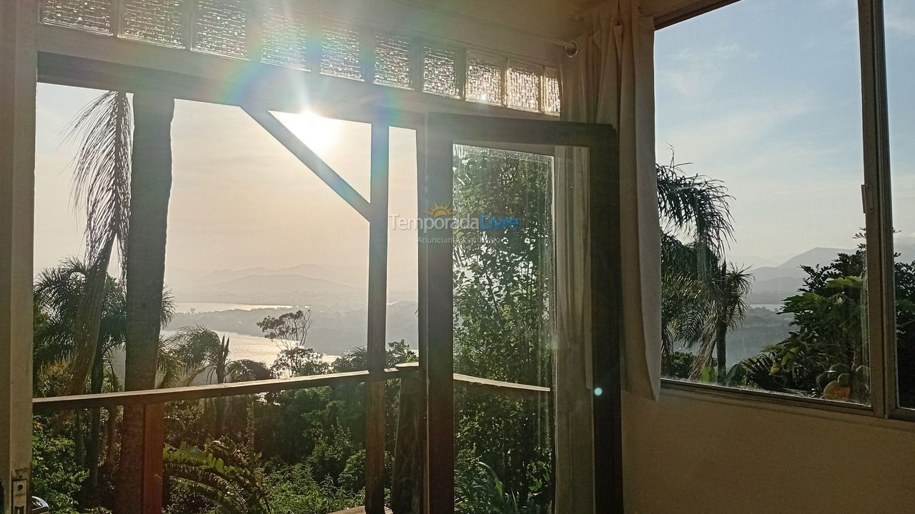 Casa para alquiler de vacaciones em Imbituba (Ibiraquera Praia do Rosa)