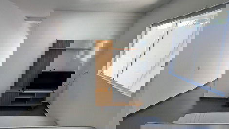 Apartamento en Florianópolis, mar tranquilo a 100 metros, para 3 personas.