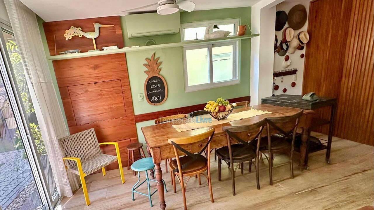 Casa para alquiler de vacaciones em Florianópolis (Jurere Tradicional)