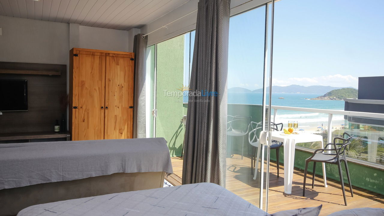 Apartamento para aluguel de temporada em Bombinhas (Praia de Quatro Ilhas)