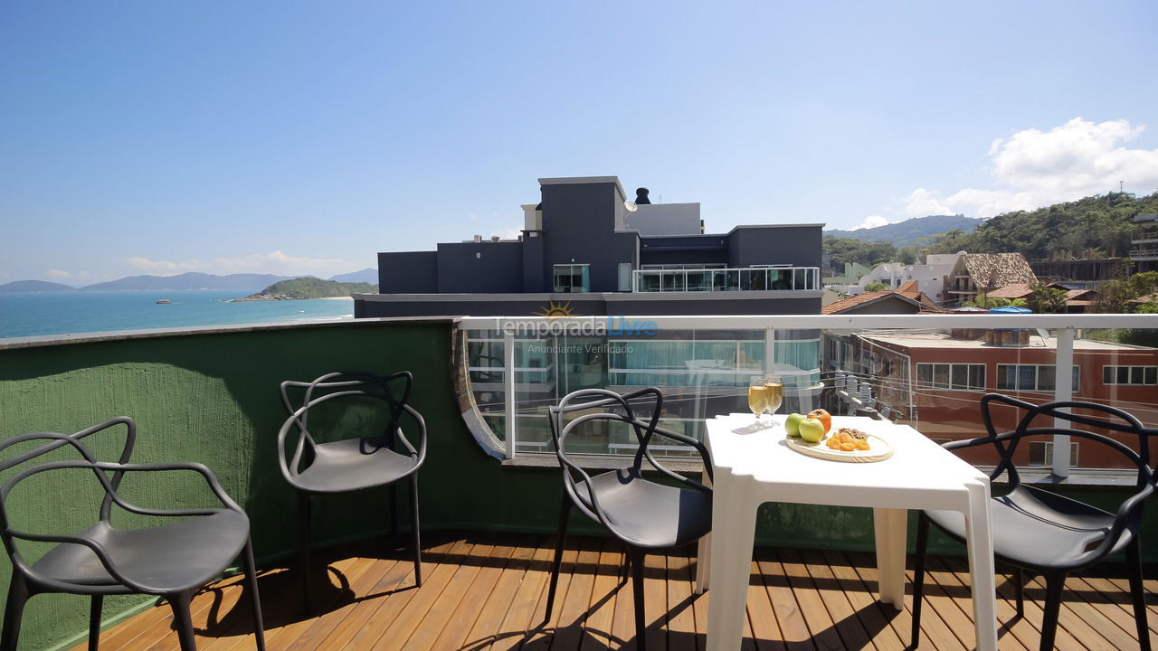 Apartamento para aluguel de temporada em Bombinhas (Praia de Quatro Ilhas)