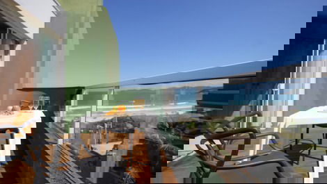 Apartamento com linda vista para a Praia de Quatro Ilhas - Bombinhas