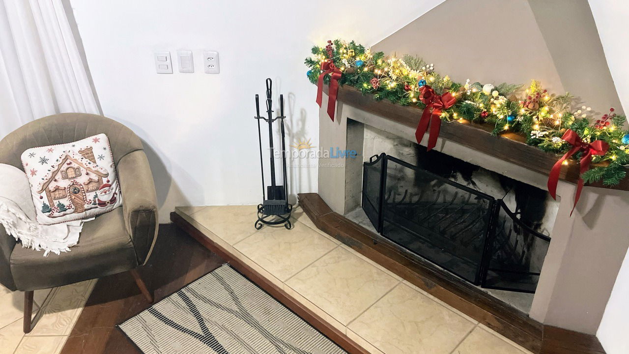 Casa para alquiler de vacaciones em Palhoça (Guarda do Embaú)