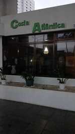 Apartment facing the sea.