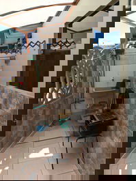 Apartamento a 60 metros da praia da Maranduba