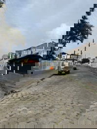 Great house, 3 bedrooms with AC, Wi-Fi, barbecue, covered garage.