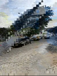 Great house, 3 bedrooms with AC, Wi-Fi, barbecue, covered garage.