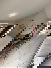 Great house, 3 bedrooms with AC, Wi-Fi, barbecue, covered garage.