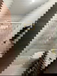 Great house, 3 bedrooms with AC, Wi-Fi, barbecue, covered garage.