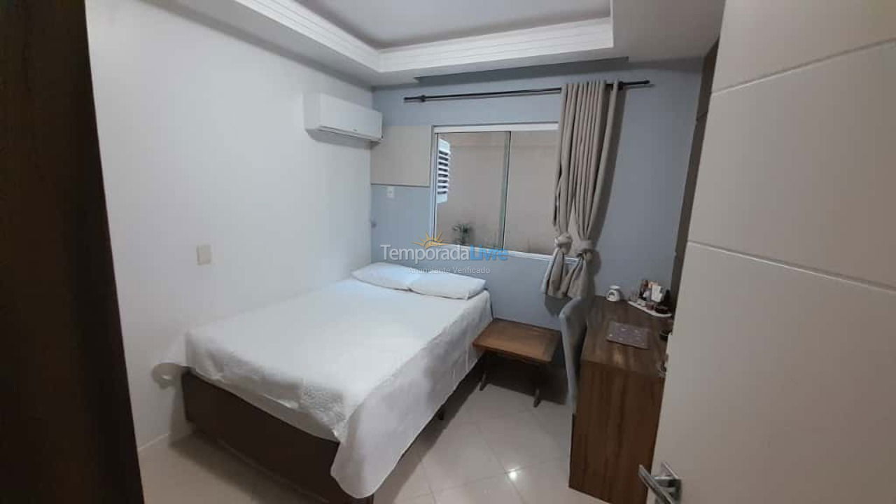 Apartamento para alquiler de vacaciones em Itapema (Meia Praia)