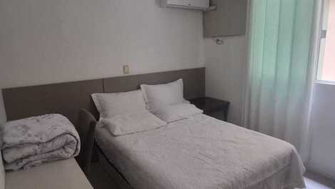 Excelente apartamento de 3 suites con terraza y plaza de garaje doble.