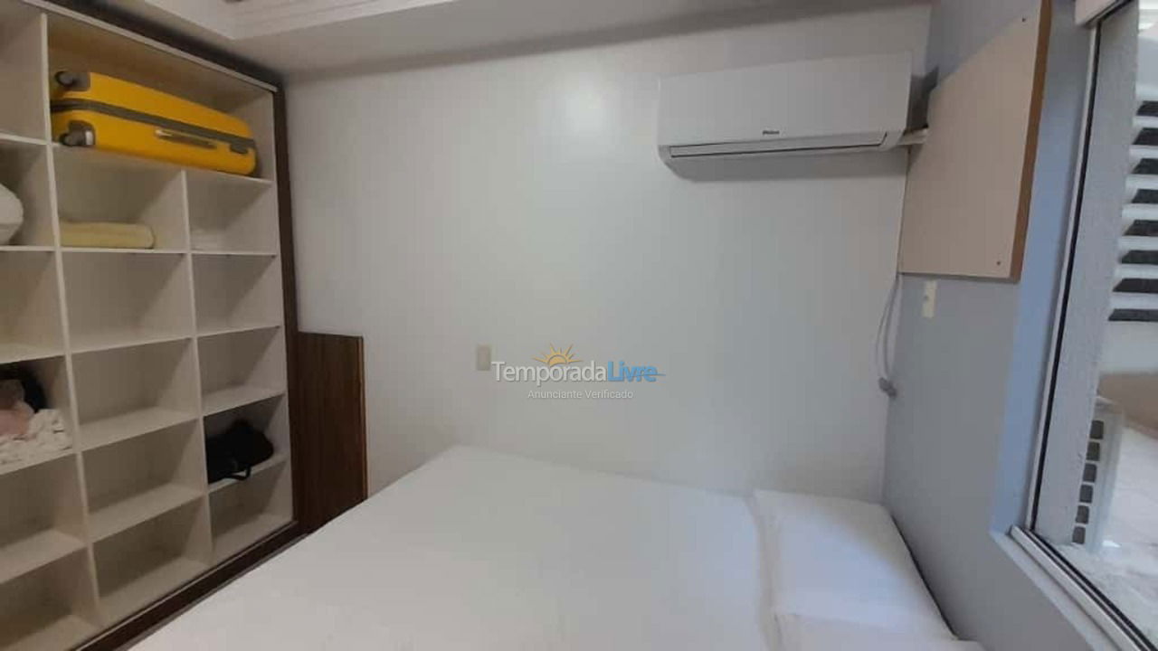 Apartamento para alquiler de vacaciones em Itapema (Meia Praia)