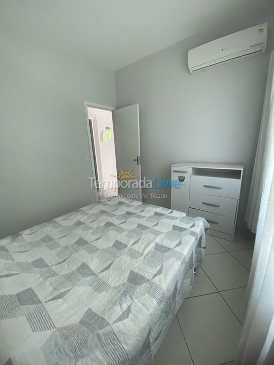 Apartamento para aluguel de temporada em Florianopolis (Praia dos Ingleses)
