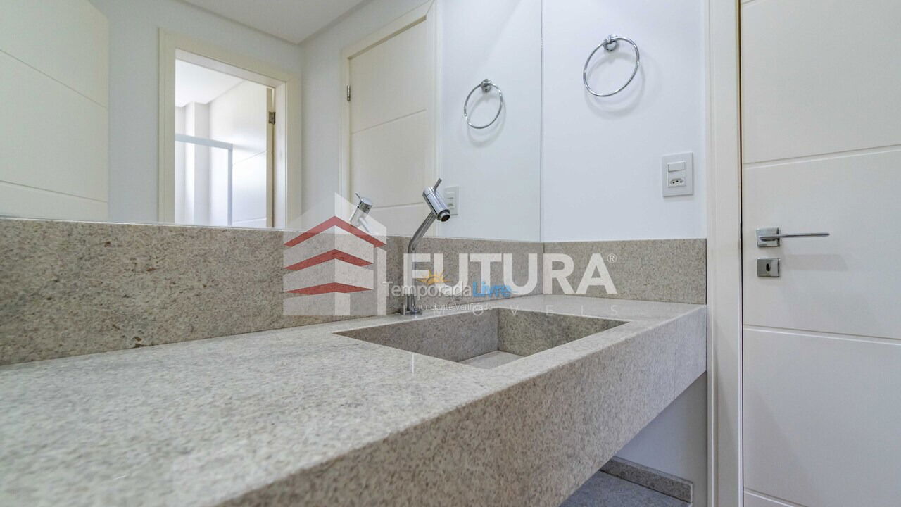 Casa para aluguel de temporada em Bombinhas (Mariscal)