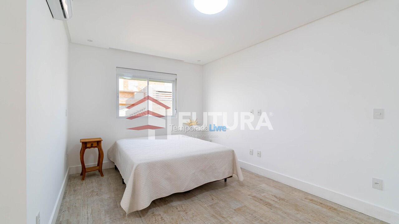 Casa para aluguel de temporada em Bombinhas (Mariscal)