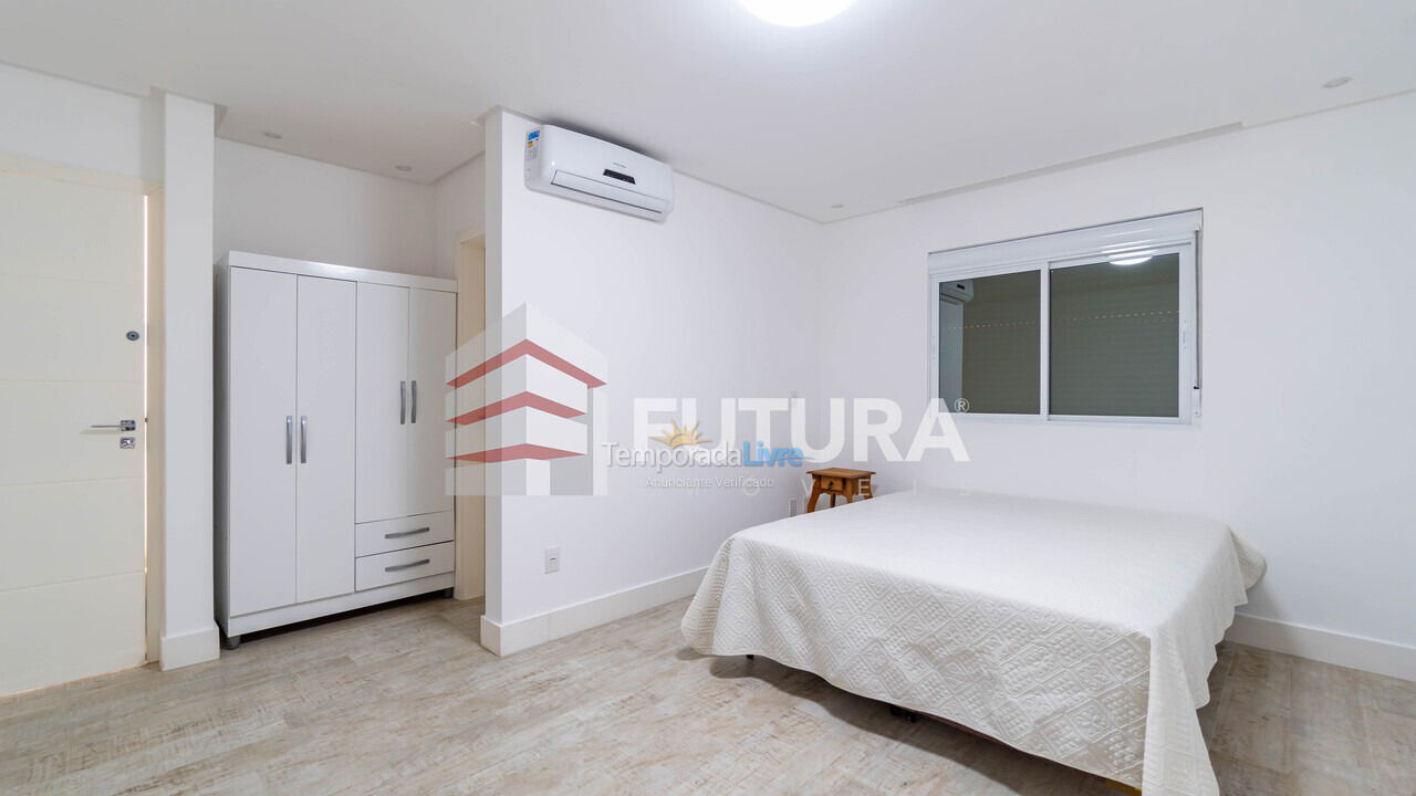 Casa para aluguel de temporada em Bombinhas (Mariscal)