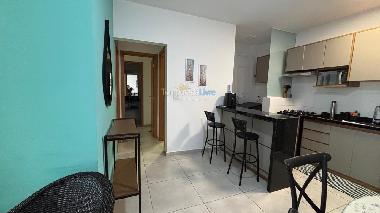 Apartamento para aluguel de temporada em Ubatuba (Praia das Toninhas)