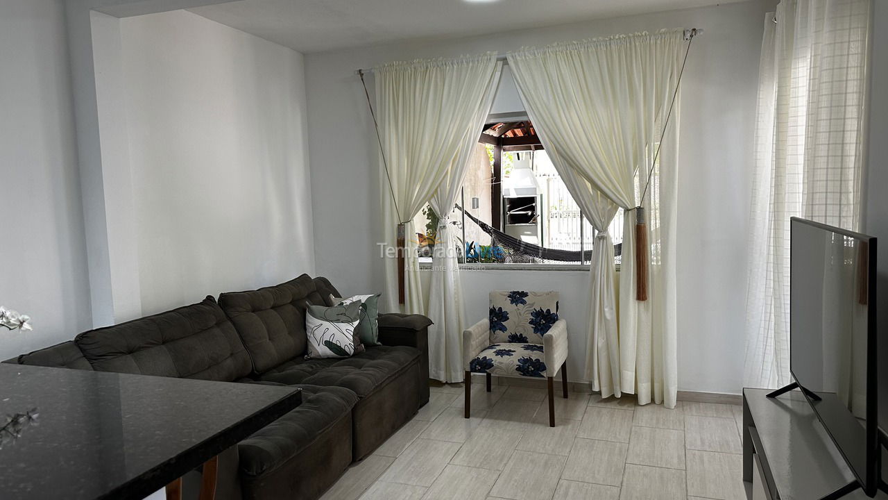 Casa para aluguel de temporada em Florianópolis (Rio Tavares)