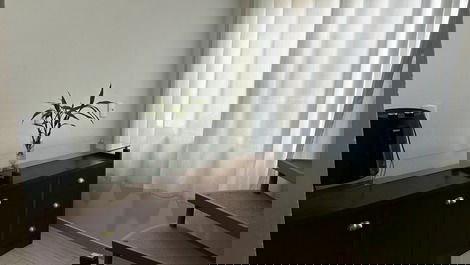 Casa de Praia no Rio Tavares: Família e Natureza