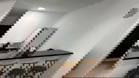 Casa de Praia no Rio Tavares: Família e Natureza