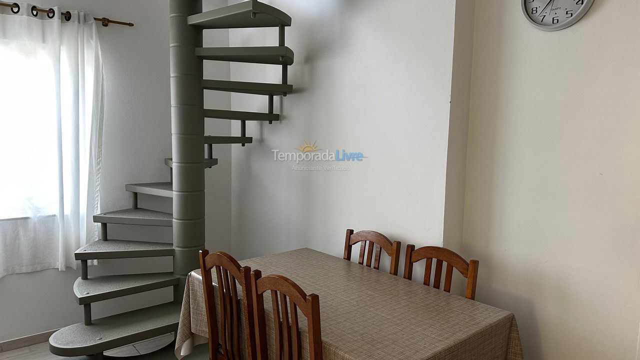 Casa para aluguel de temporada em Florianópolis (Rio Tavares)