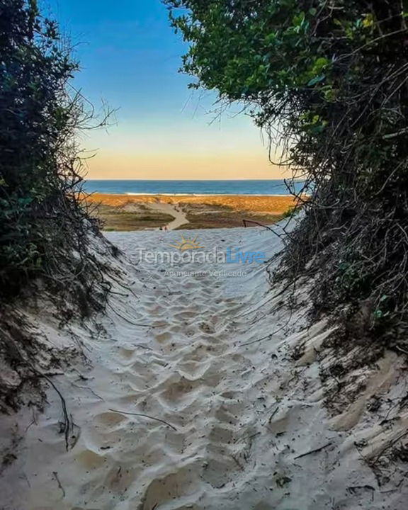 Casa para aluguel de temporada em Florianópolis (Rio Tavares)
