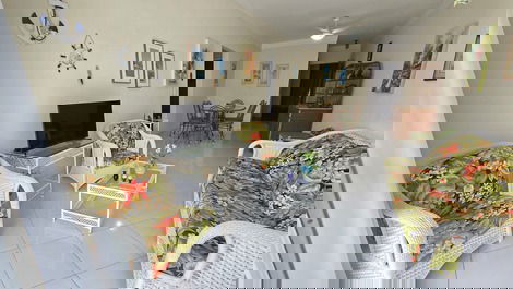 BEAUTIFUL 2 BEDROOM APARTMENT 50 METERS FROM THE BEACH, 1 VG GAR, sleeps 6