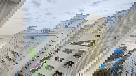 BEAUTIFUL 2 BEDROOM APARTMENT 50 METERS FROM THE BEACH, 1 VG GAR, sleeps 6